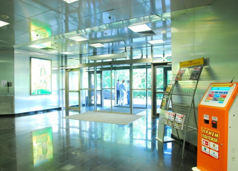 Сильвер Хаус: Вид входной группы внутри зданий